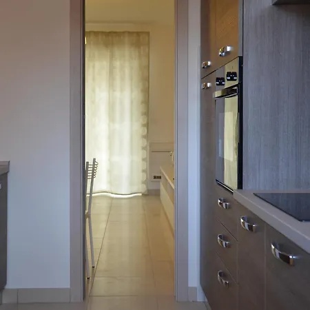 Elena - Welchome Lanciano